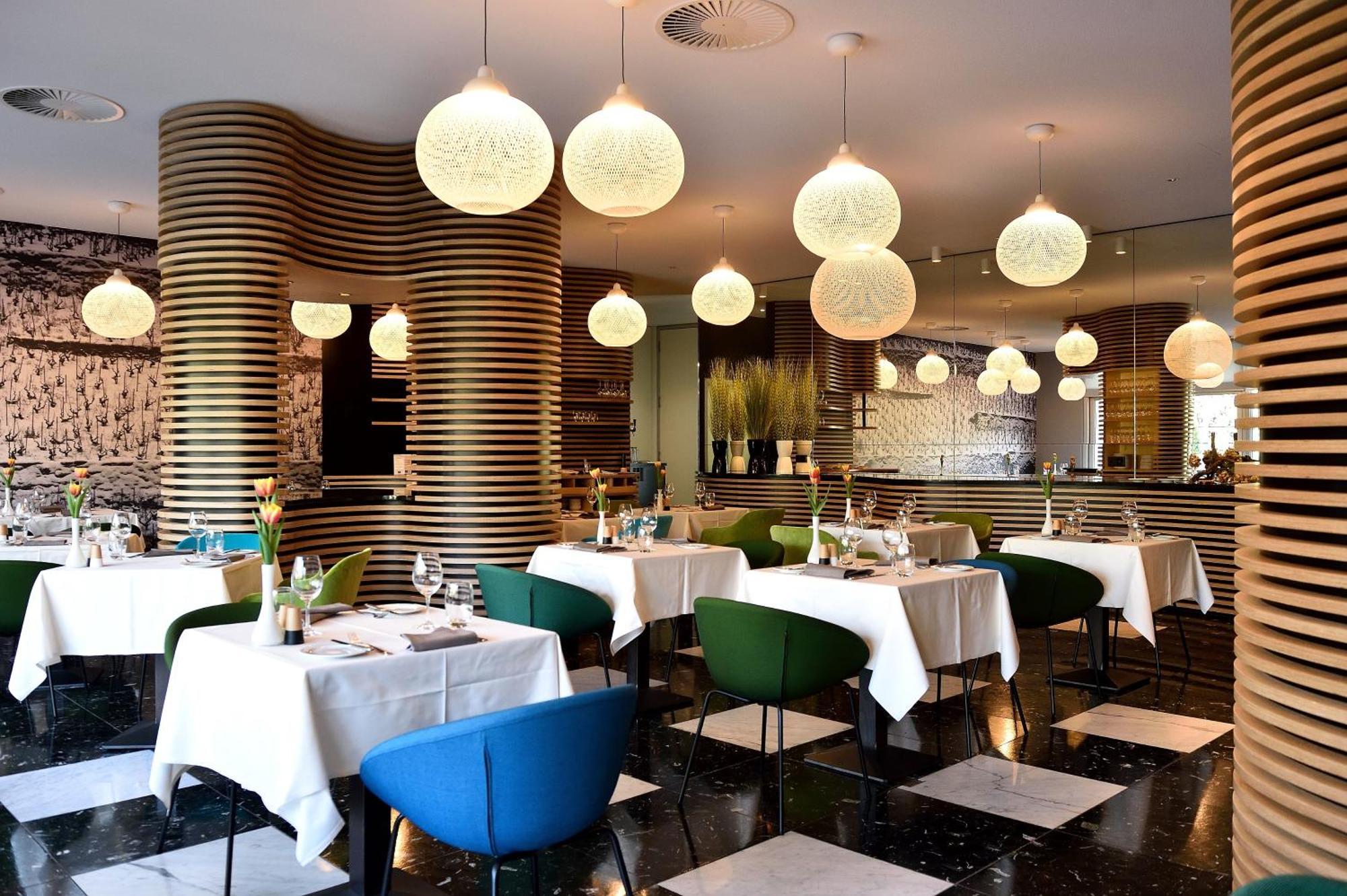 Martigny Hotel Vatel 4* Superior מראה חיצוני תמונה